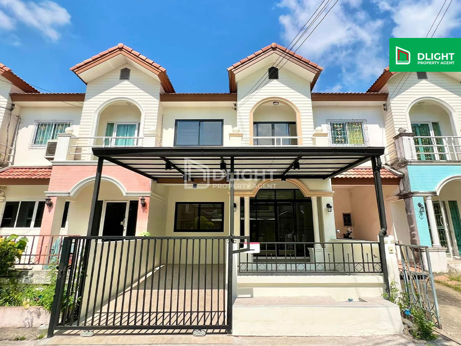 For SaleTownhouseBang kae, Phetkasem : For sale, 2-storey townhouse, Sathorn Grand Ville, newly renovated, 24 sq.w., 3 bedrooms, 2 bathrooms, parking for 1 car, prime location, close to all amenities, convenient transportation, close to the BTS, only 3.59 million baht! Worth more than the pric