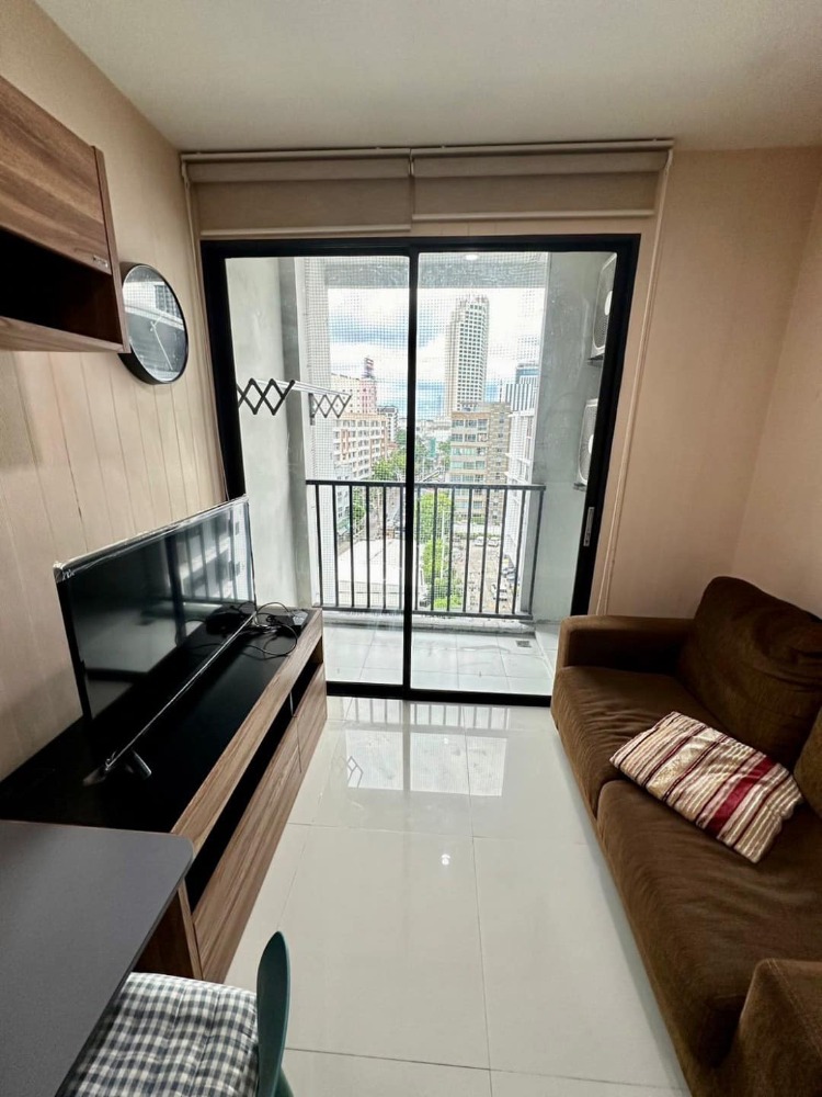 For SaleCondoRatchadapisek, Huaikwang, Suttisan : Property code Bh0715 Metro SKY Ratchada, room size 29.7 sq m., 1 bedroom, 1 bathroom, 8th floor