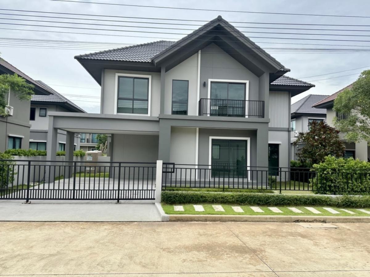 For RentHouseSamut Prakan,Samrong : For rent: New single house, Pef Bangna, 59.3 sq m., 4 bedrooms, 3 bathrooms, 2 parking spaces