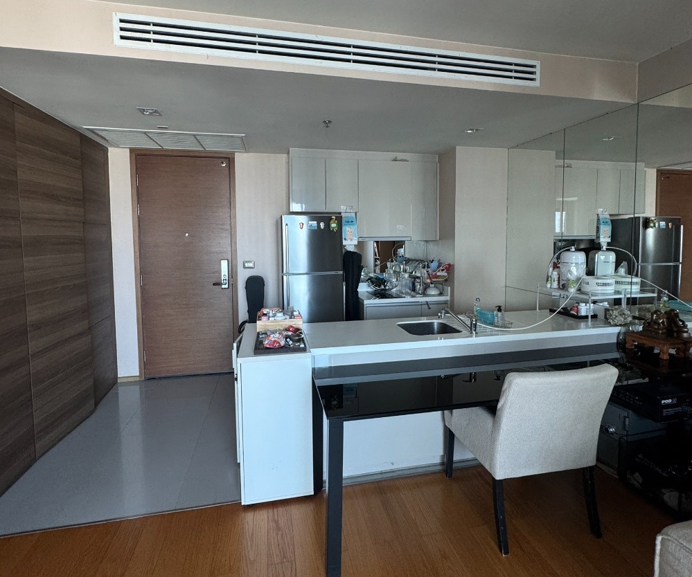 ขายคอนโดสาทร นราธิวาส : ขาย ห้องคอนโด The Address Sathorn (สาทร 12)