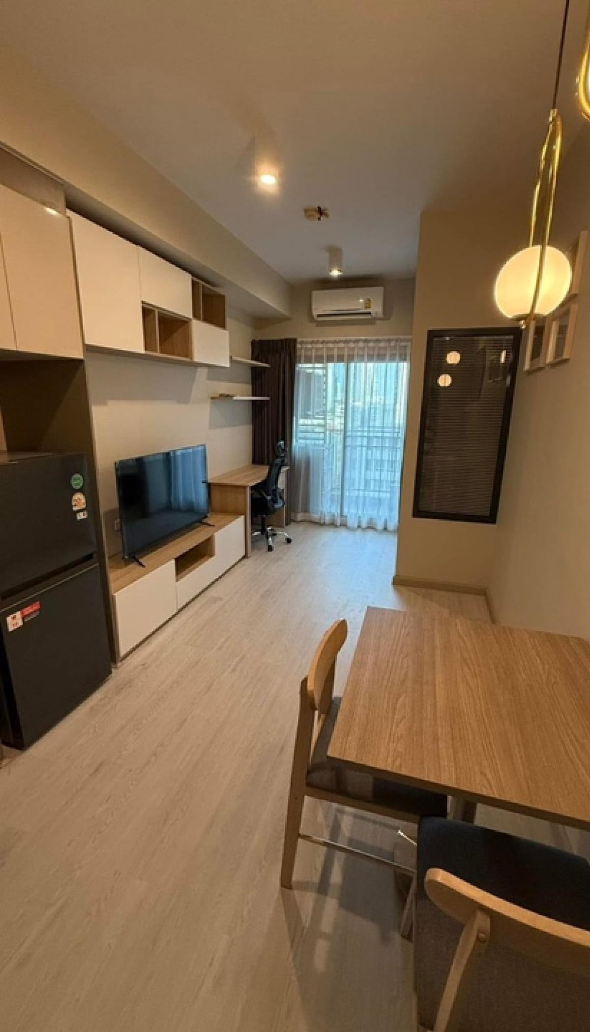 ให้เช่าคอนโดพระราม 9 เพชรบุรีตัดใหม่ RCA : For Rent: Ideo Rama9-Asok1 bedroom turnkey condominium 34.27sq.m. best location 5min walk from Rama9 Subway! Opp Jodd Fair! 📣Ideo Rama9-Asok ปล่อยเช่าคอนโด ขนาด 1 ห้องนอน 34.27 ตร.ม.ทำเลดี เดินทางสะดวก ใจกลางกรุงเทพ ใกล้แหล่งช้อปปิ้ง และอาคารสำนักงานต่างๆ