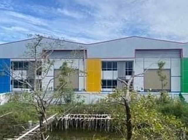 For RentWarehouseSamut Prakan,Samrong : RK588 Newly built warehouse for rent, 12 meters high, area 459 sq m, 2-storey office, 5 bathrooms, Soi Bang Pla 2, Bang Phli, Samut Prakan