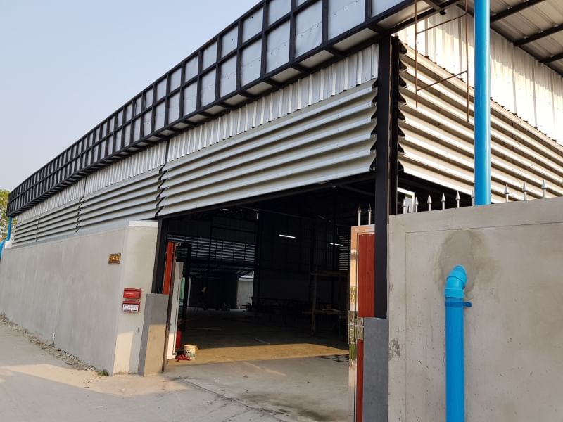 For SaleWarehousePathum Thani,Rangsit, Thammasat : Urgent sale, cheap sale, warehouse size 1,200 sq m. #Lam Luk Ka along Khlong 6