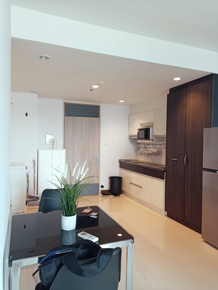 For RentCondoRatchathewi,Phayathai : Condo for rent Supalai Premier Ratchathewi 1 bedroom 1 bathroom - size 70 square meters - 8th floor, swimming pool view - fully furnished with electrical appliances