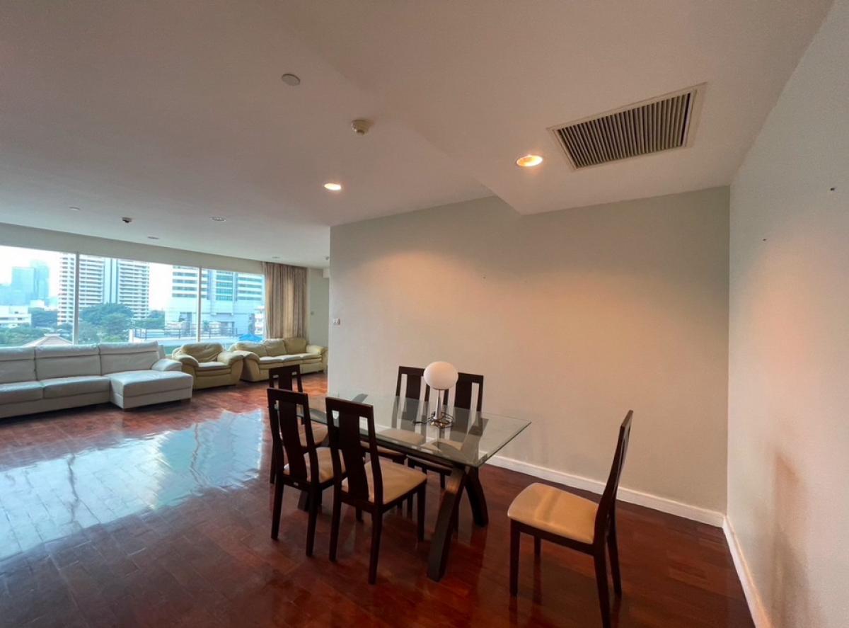 ขายคอนโดสุขุมวิท อโศก ทองหล่อ : For Sale :  Wilshire Sukhumvit 22  2Bed 2Bath Big room 132 sqm 14.5MB