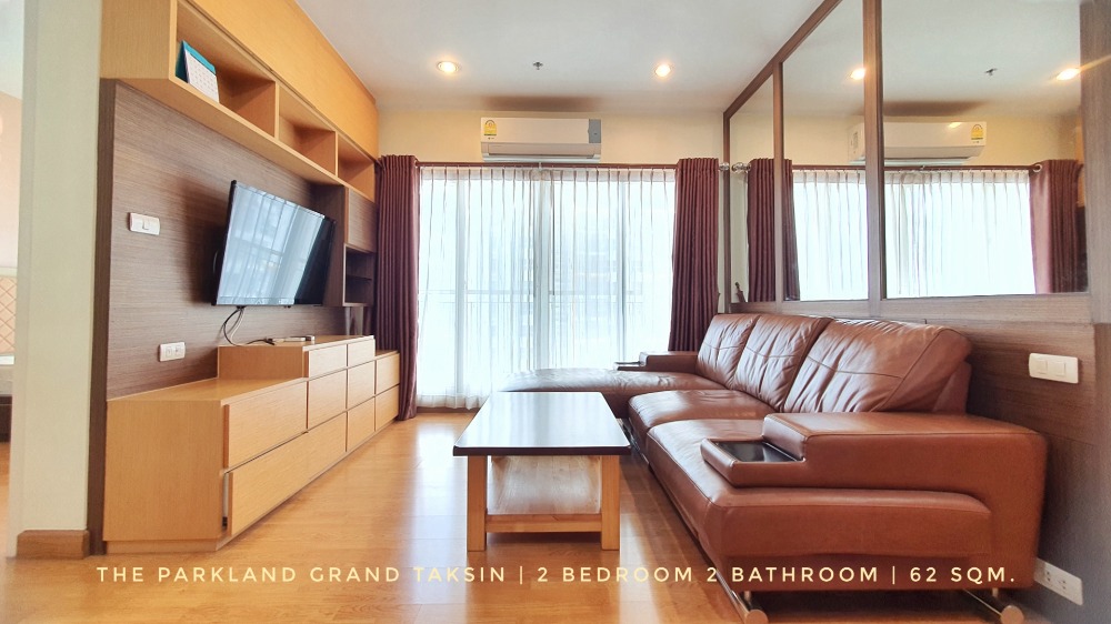 For RentCondoThaphra, Talat Phlu, Wutthakat : For Rent - 2 Bedroom Pool & Garden view at The Parkland Grand Taksin