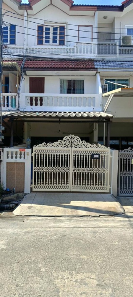 For RentTownhouseRama 2, Bang Khun Thian : Central Rama 2 1.3 km. 3-storey townhouse in Phra Rama 2 area empty house for rent 7,799 B-M