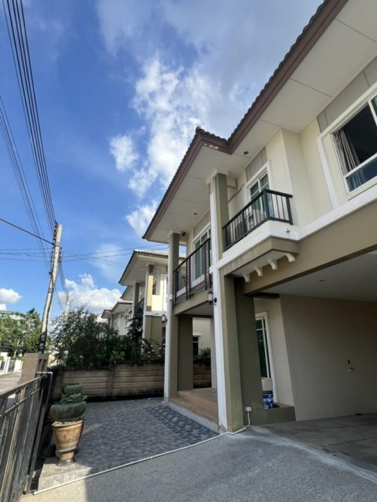 For SaleHousePhutthamonthon, Salaya : Passorn Prestige Pinklao - Phetkasem / 3 Bedrooms (SALE), Passorn Prestige Pinklao - Phetkasem / 3 Bedrooms (SALE) CREAM1207