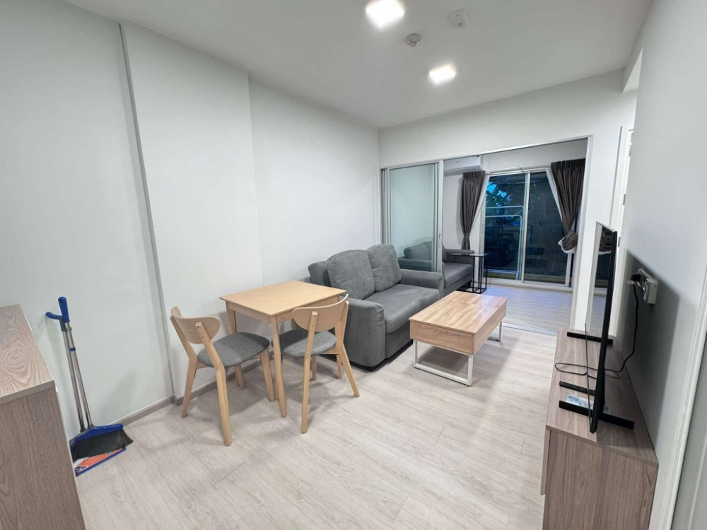 For RentCondoOnnut, Udomsuk : 🔥🔥🔥 For rent Plum Sukhumvit 62, 5 minutes to BTS Bang Chak! Life is easier every day. 2nd floor, only 13,000 baht. No pets allowed.