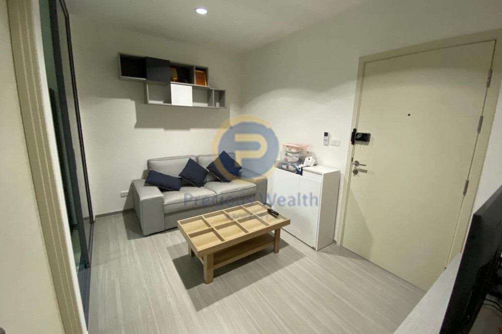 For RentCondoThaphra, Talat Phlu, Wutthakat : Condo for rent, Aspire Sathorn-Ratchapruek, 1 step walk to Bang Wa Interchange