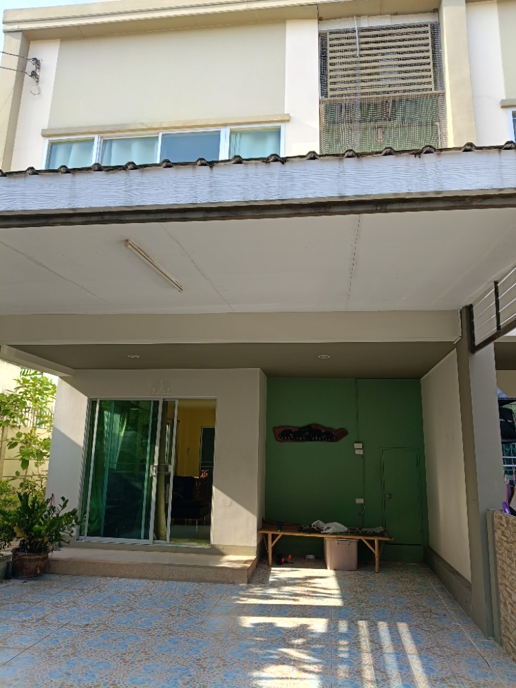 For SaleHouseRama5, Ratchapruek, Bangkruai : For sale 📌 2-storey townhouse, Lumpini Townville Village, Ratchaphruek-Nakhon In, near Central Westville, only 5 minutes, 28.7 sq m., 4 bedrooms, 2 bathrooms, 3 parking spaces, cheapest price in the project