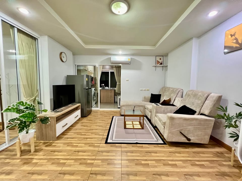 For RentCondoRatchadapisek, Huaikwang, Suttisan : Happy Condo Ratchada 18 / 42 sq m.*