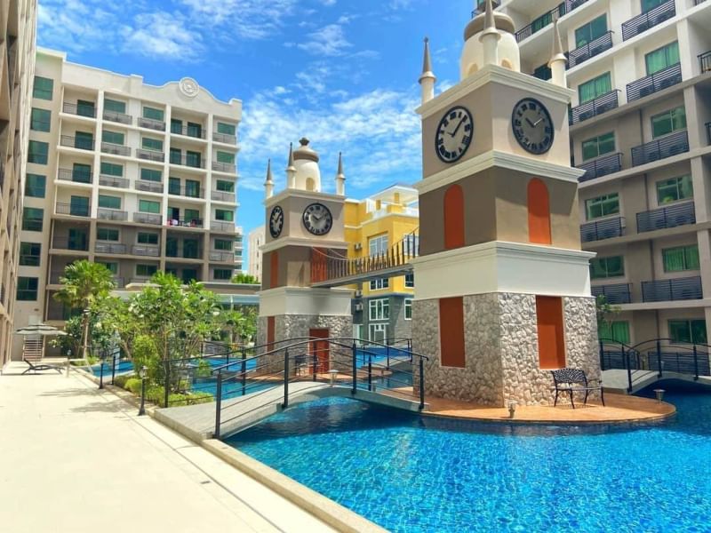 For SaleCondoPattaya, Bangsaen, Chonburi : ✨✨ Arcadia Beach Continental pool view fully furnished and equipped Corner unit ✨✨