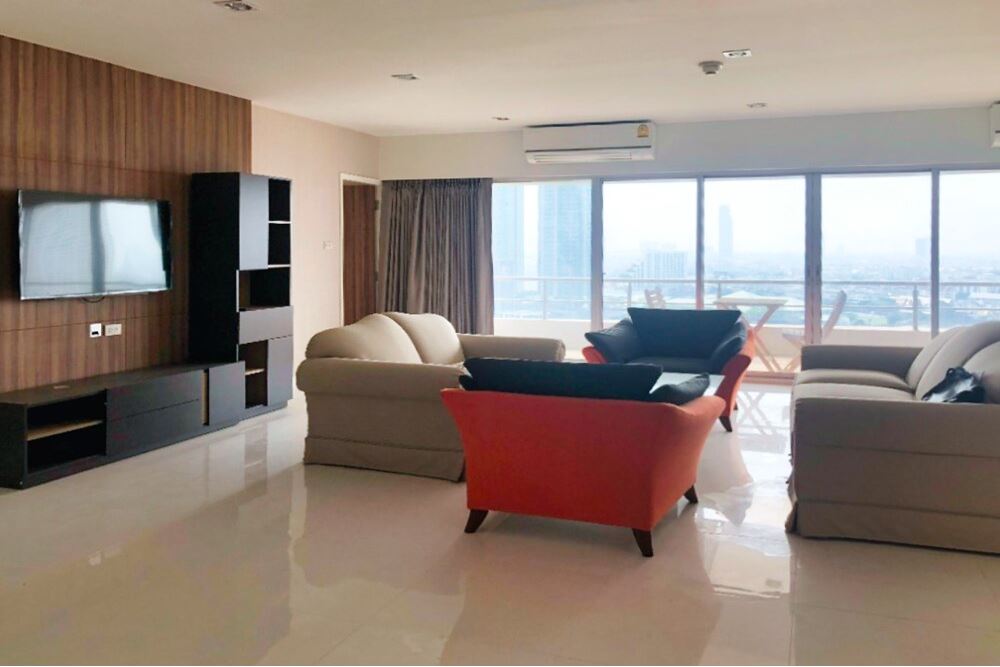 ขายคอนโดวงเวียนใหญ่ เจริญนคร : For Sale with Tenant at Saichol Mansion, Near BTS Saphan Taksin