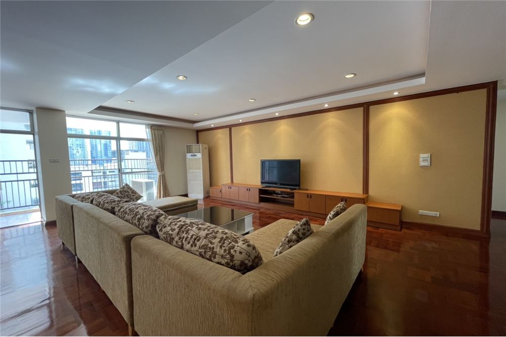 For RentCondoSukhumvit, Asoke, Thonglor : 