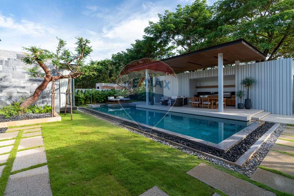 For SaleHousePhuket : Botanica Grand Avenue 4Bedroom 5 Bathroom Luxury Villa in Phuket, Layan Beach