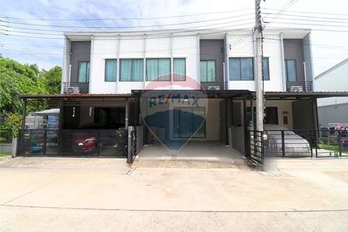 For SaleTownhouseRama5, Ratchapruek, Bangkruai : Townhouse for sale, Pleno Ratchapruek, Rattanathibet