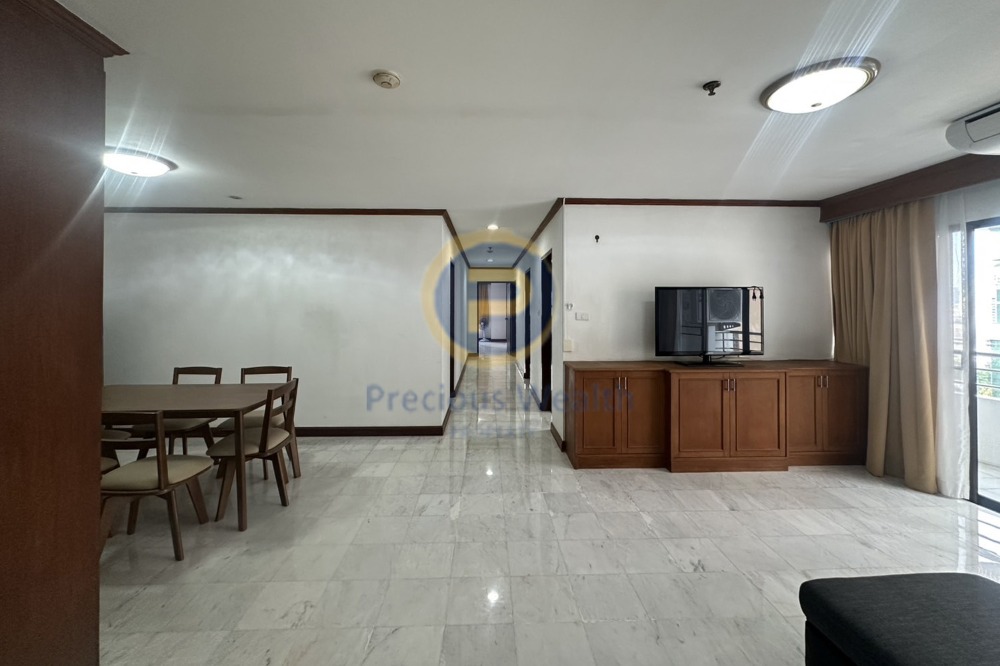 For RentCondoSukhumvit, Asoke, Thonglor : Condo for rent: Top View Tower Sukhumvit 59, near BTS Thonglor