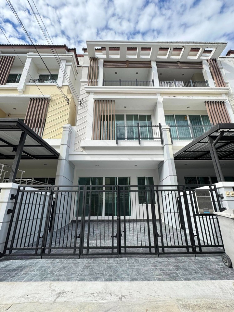 ขายทาวน์โฮม : ขายทาวน์โฮม บ้านกลางเมือง Urbanion เกษตร-นวมินทร์ 2 (ลาดปลาเค้า 79)