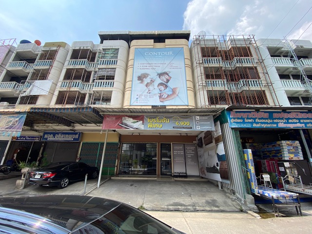 For SaleShophouseSamut Prakan,Samrong : H618-Commercial building for sale, 4 floors, 2 rooms, on Sukhumvit Road, Pu Chao Saming Phrai Intersection, near BTS Pu Chao