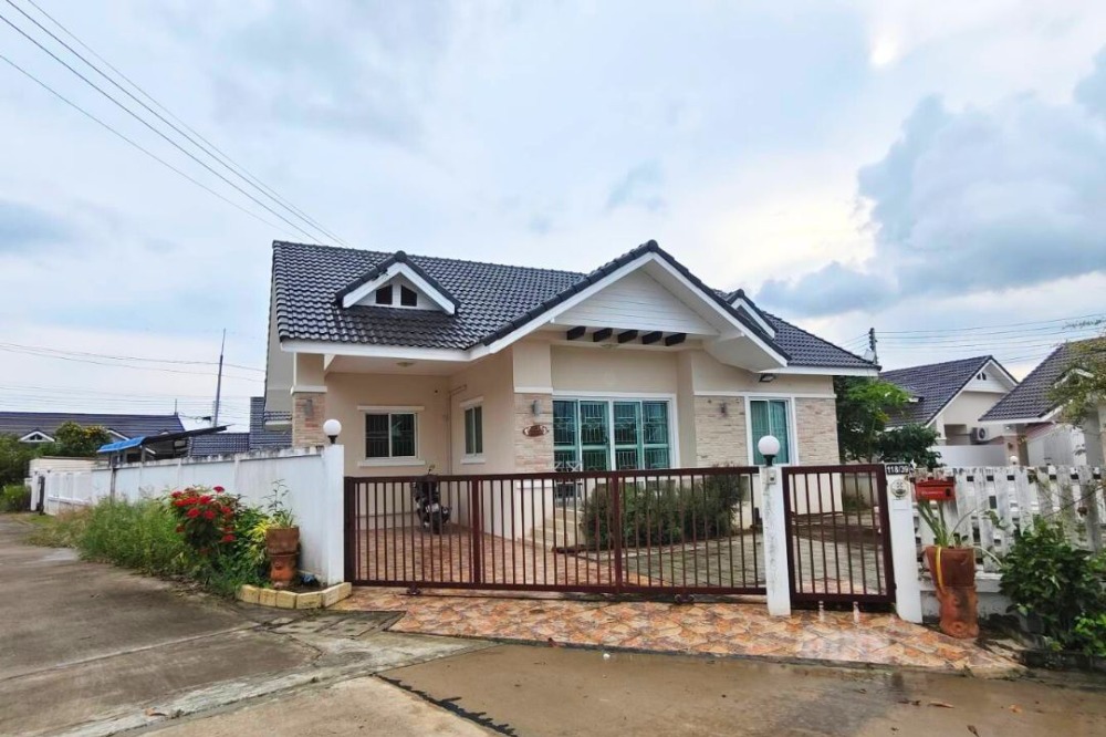 ขายบ้านพัทยา บางแสน ชลบุรี สัตหีบ : 3 bedrooms house in Bang Saray (332 rd)