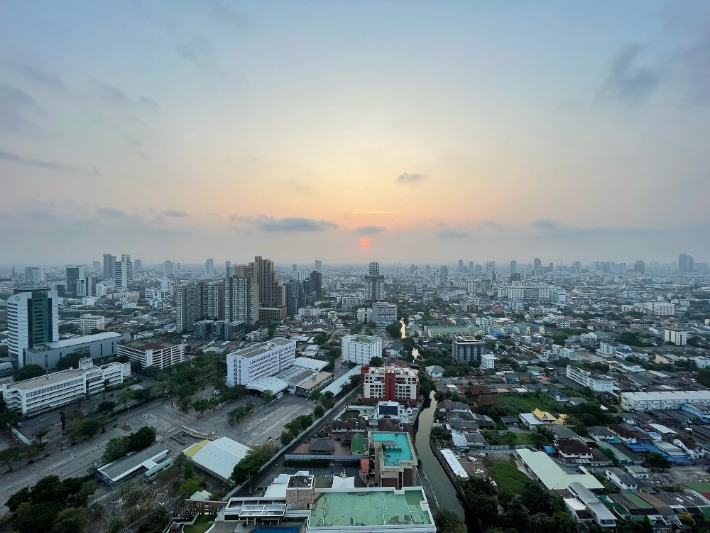 ขายคอนโดสะพานควาย จตุจักร : ขายคอนโดเลี้ยงสัตว์ได้ ใกล้สวนจตุจักร ชั้นสูง วิวสวย ทิศตะวันออก ไม่ร้อน