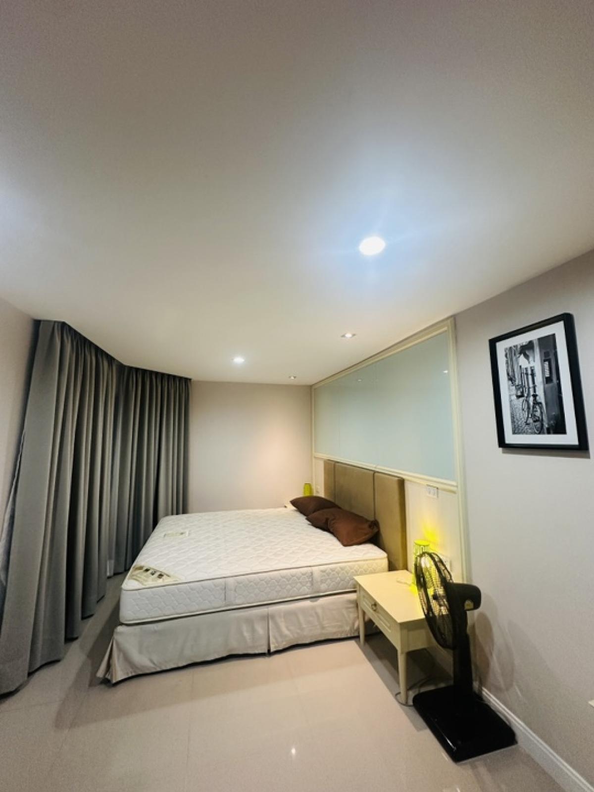 For RentCondoSukhumvit, Asoke, Thonglor : Prime Suite Sukhumvit , Room for rent near BTS Asoke and MRT Sukhumvit 🔥