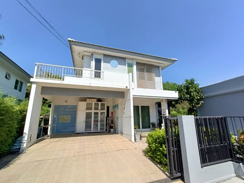 For SaleHousePhutthamonthon, Salaya : Single house for sale, 57 square wah, corner house, Pruklada Village, Pinklao-Sai 5, ready to move in, near Mahidol Salaya