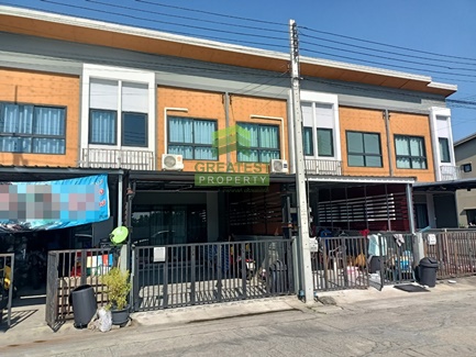 For SaleTownhousePathum Thani,Rangsit, Thammasat : Terra Ville Village, Lat Lum Kaew, Pathum Thani, urgent sale, 2-storey townhouse, area 16.10 sq m, good location, inexpensive price