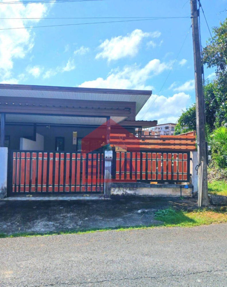 For SaleHouseKrabi : For sale: semi-detached house, good location, near Central Krabi