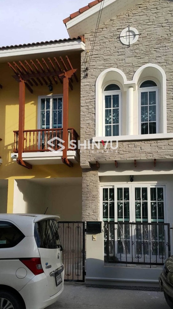 For SaleHousePattanakan, Srinakarin : For sale: 2-storey house, 3 bedrooms, price 3.9 million ✨ Baan Piemsuk Tuscany-Pattanakarn 44 ✨ [SHNH00021]