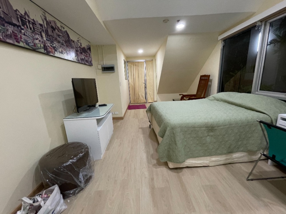 ให้เช่าคอนโดสีลม ศาลาแดง บางรัก : Rent Silom Suite Condo (Sathorn12 - BTS Saint Louise)