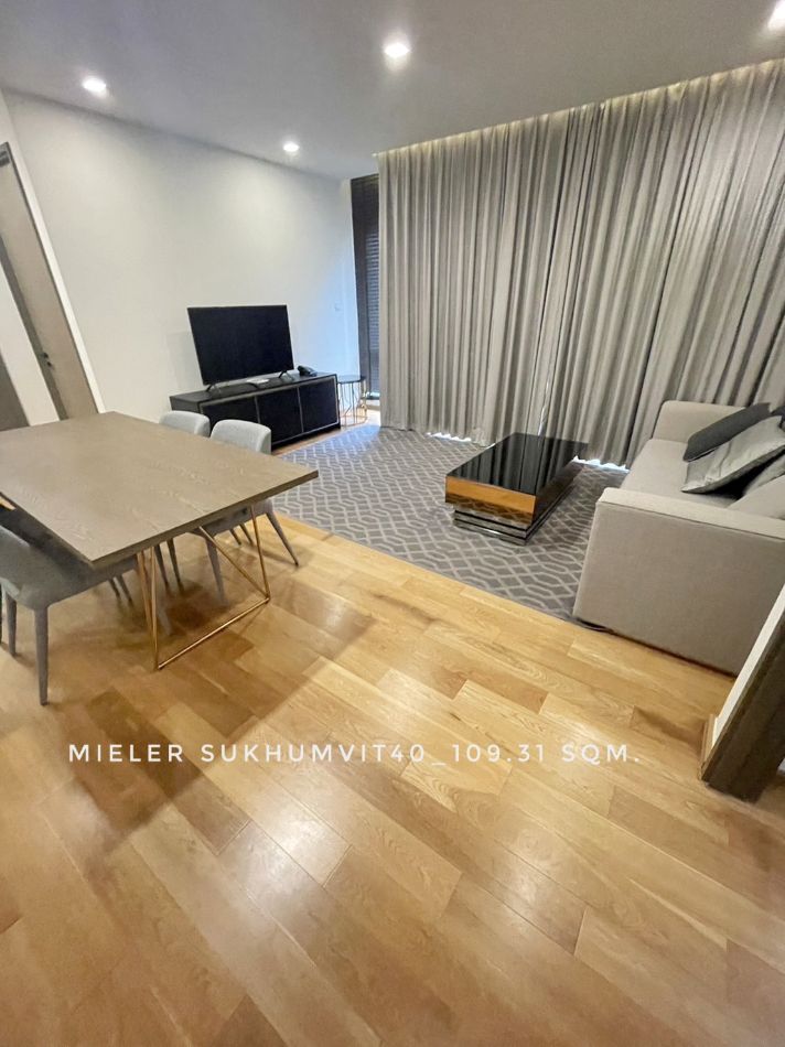 For SaleCondoSukhumvit, Asoke, Thonglor : For sale: Condo luxury condo 3 bedrooms Mieler Sukhumvit 40 : Mieler Sukhumvit 40 109.31 sq m. good price good location