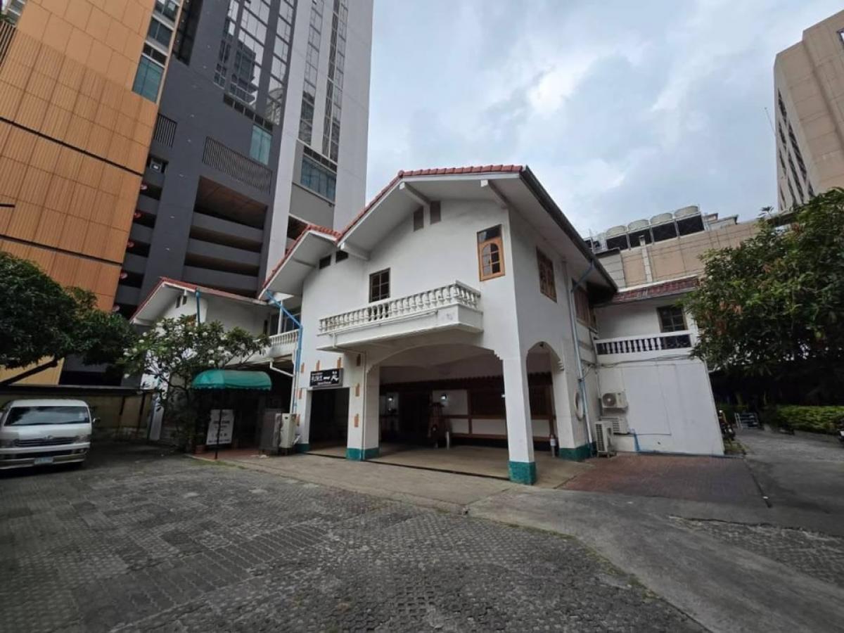 For RentHome OfficeSukhumvit, Asoke, Thonglor : House for rent for business