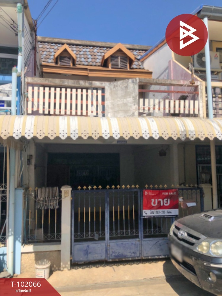 For SaleTownhouseNakhon Sawan : Townhouse for sale, 2 floors, Soi Himmapan 5, area 16.2 sq m, Pak Nam Pho, Nakhon Sawan