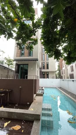 ให้เช่าบ้านสาทร นราธิวาส : Baan Lux Sathorn