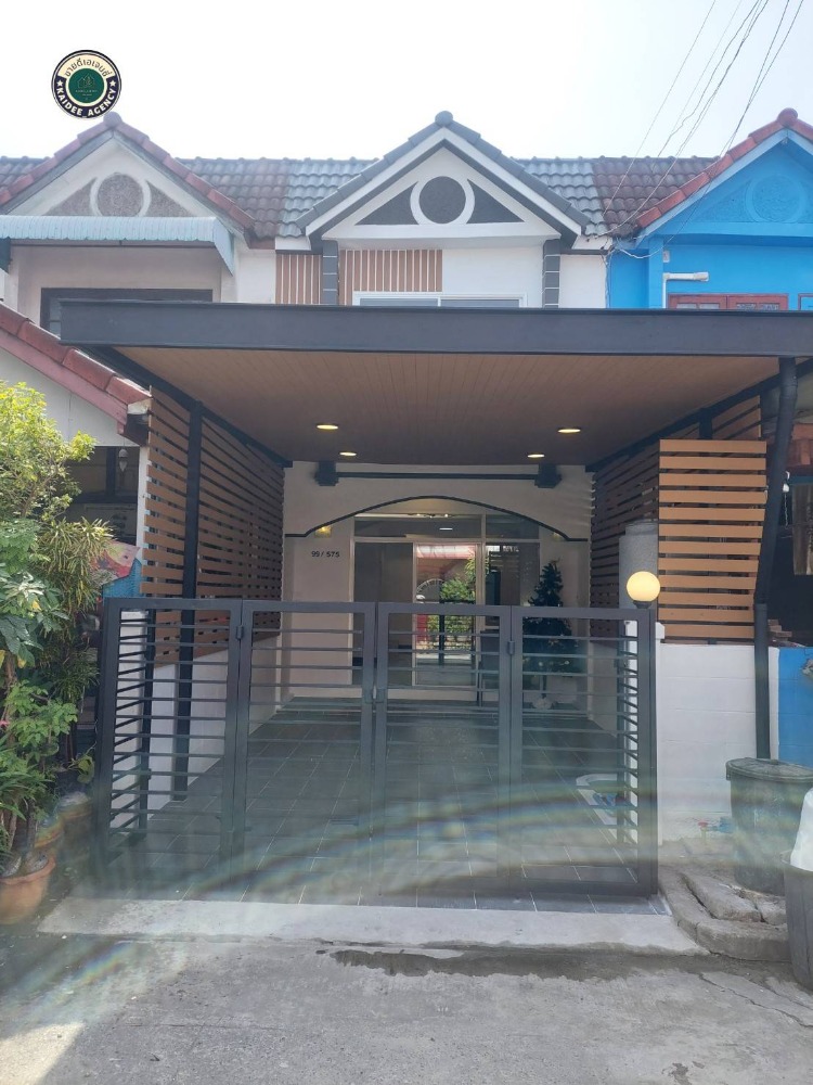 For SaleTownhouseNawamin, Ramindra : Townhouse for sale, ready to move in, cheap price, Romthip Village, Hathai Rat, Phraya Suren, Bang Chan, Ram Intra, Suwinthawong, Minburi, Safari World, Fashion Island, Nimit Mai, Khlong Sam Wa, Khlong Song, Khu Bon, Sai Mai, Lam Luk Ka