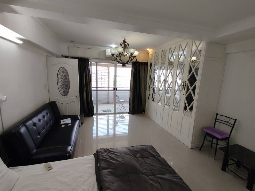 For RentCondoLadprao, Central Ladprao : Condo 64 sq m, 2 bedrooms, 1 bathroom, 12,000