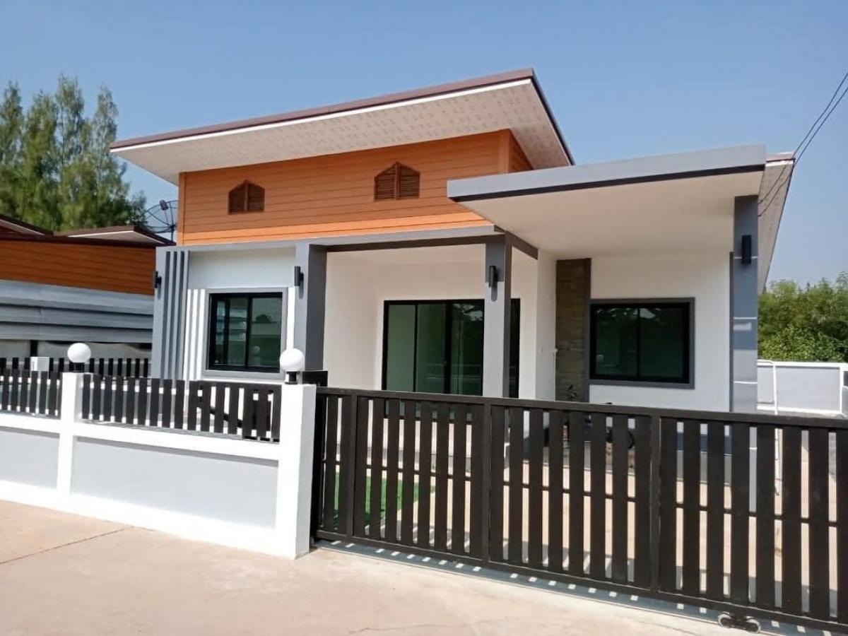 For SaleHouseSamut Songkhram : Single house in the middle of a garden, 60 square wah, price 1,700,000, many free gifts