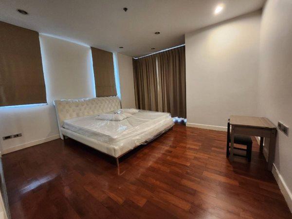 For RentCondoSilom, Saladaeng, Bangrak : For rent Baan Siri Silom 1 bedroom 1 bathroom 45 sq m.