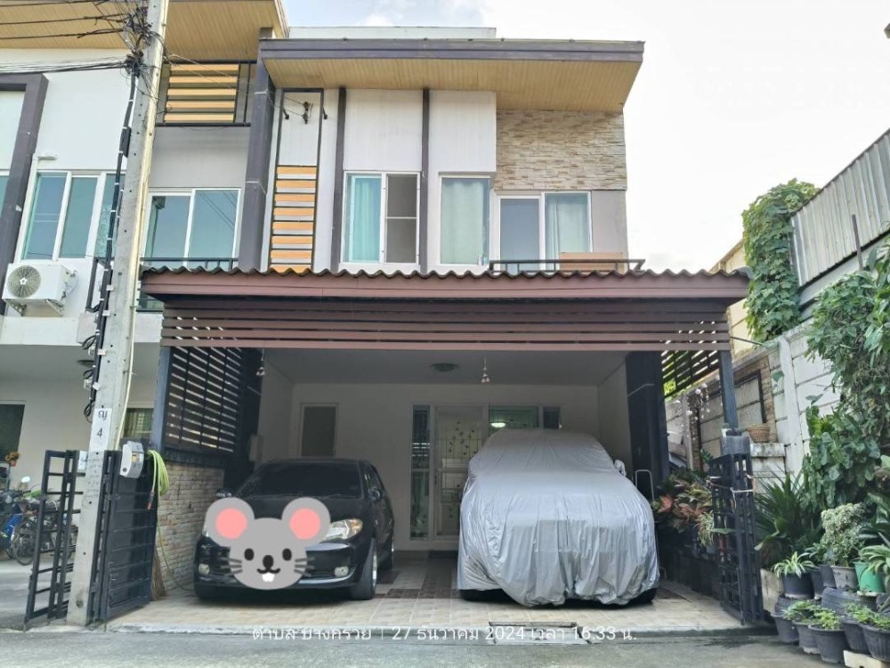 For SaleTownhouseRama5, Ratchapruek, Bangkruai : 💥Urgent sale, 2-storey townhouse, Gusto Village, Pinklao-Charan 4, 3 bedrooms, 3 bathrooms, end unit, good price, only one unit available.