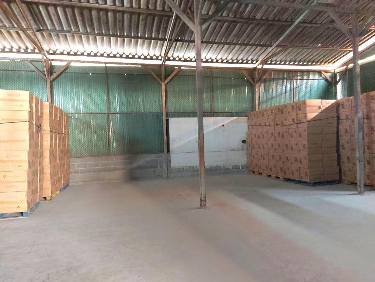 For RentWarehousePhutthamonthon, Salaya : Warehouse for rent, 400 square meters, located on Petchkasem 94, near The Mall Bang Khae.