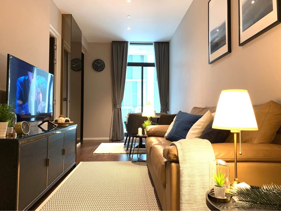 ให้เช่าคอนโดสุขุมวิท อโศก ทองหล่อ : Exquisite 1-Bedroom Condo at Diplomat 39 – Unbeatable Sukhumvit Location