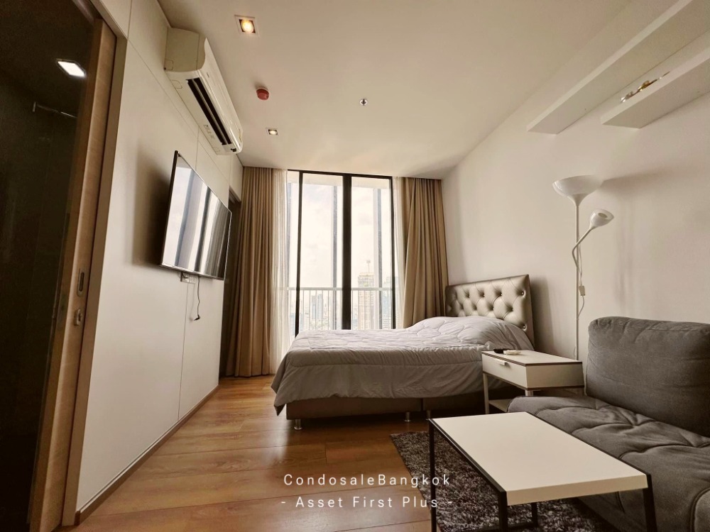 For SaleCondoSukhumvit, Asoke, Thonglor : 29.62 sq m., 33rd floor, fully furnished, north facing, garden view, Emporium view