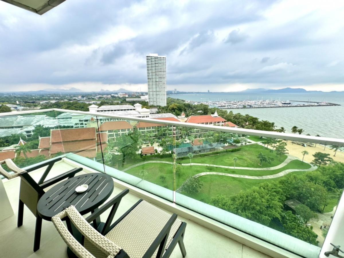 For SaleCondoPattaya, Bangsaen, Chonburi : Beachfront Condo with Private Beach Access ‼️ Mövenpick White Sand Beach 2BR - Panoramic Sea View 🌊🌊