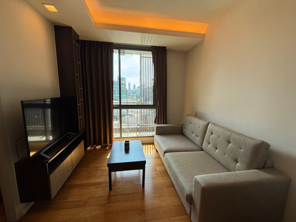 ให้เช่าคอนโดวิทยุ ชิดลม หลังสวน : For Rent condo Focus Ploenchit Condominium : โฟกัส เพลินจิต  (ST-02)