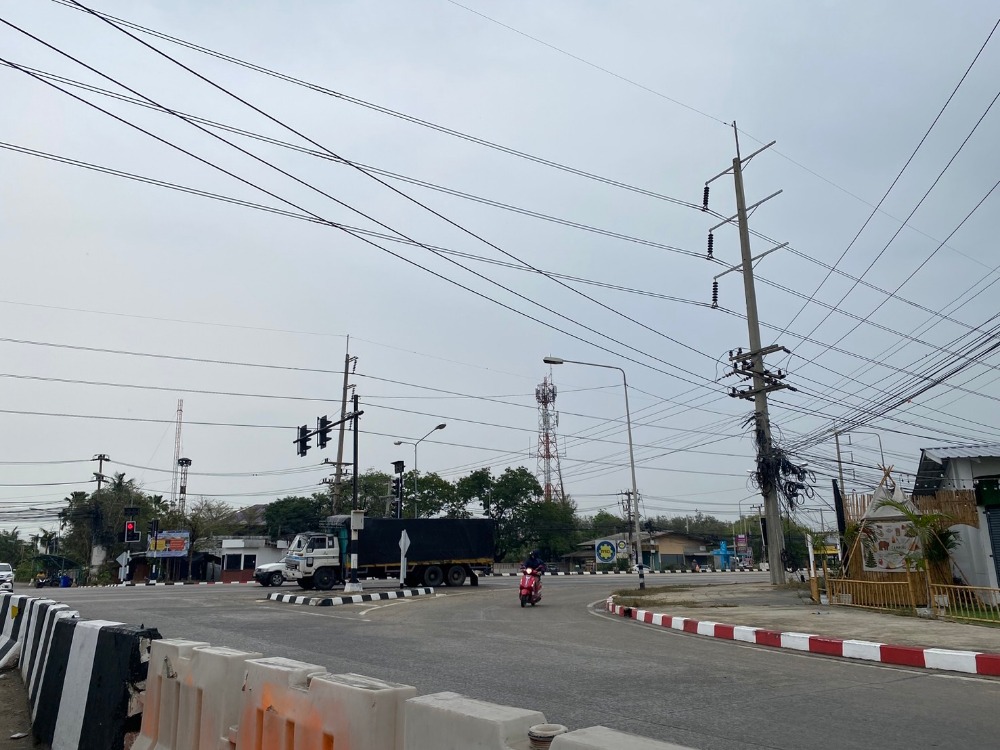 ขายที่ดินฉะเชิงเทรา : ที่ดิน ติดถนน สิริโสธร แยก ท่าสะอ้าน บางปะกง ฉะเชิงเทรา ทางหลวงหมายเลข 314 ขนาดพื้นที่ 11ไร่ 1งาน 85ตารางวา