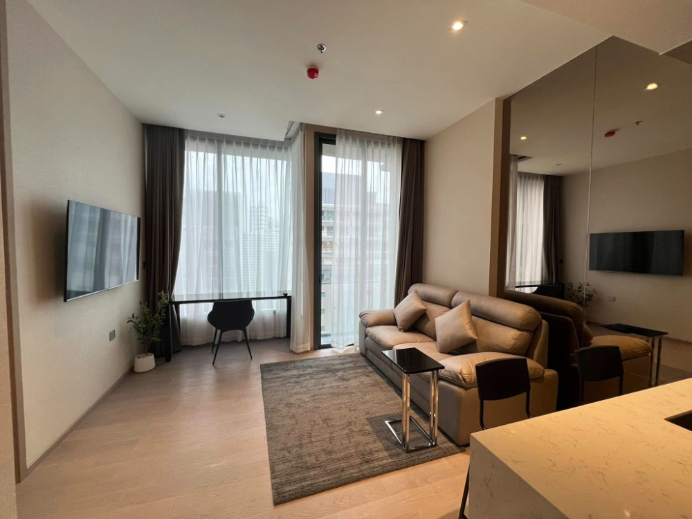 For RentCondoSukhumvit, Asoke, Thonglor : Luxury condo The ESSE Asoke near BTS Asoke and MRT Sukhumvit 500 meters, new room ready to move in