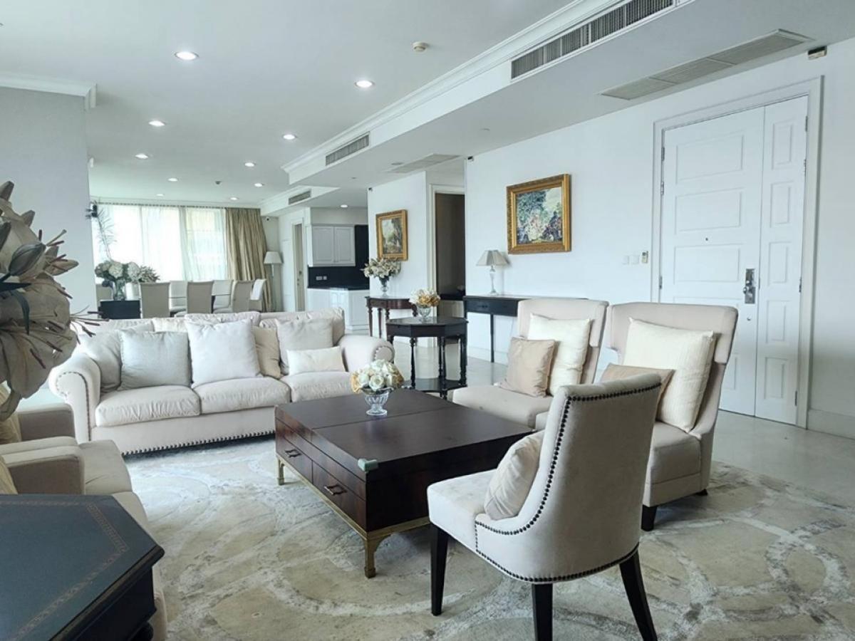 ให้เช่าคอนโดสุขุมวิท อโศก ทองหล่อ : ROYCE PRIVATE : 462 Sqm, 4BR/4BA+1 maid, High floor, Private lift, 098-6542399