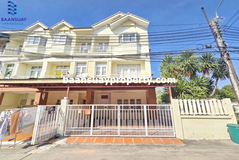 For RentTownhomeRattanathibet, Sanambinna : For rent: 3-storey townhouse, Samakkhi Road, near Wat Buakwan & Benchamarachanusorn School